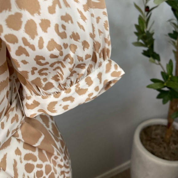 Anne Taylor Giraffe Print dress - Picture 4 of 7